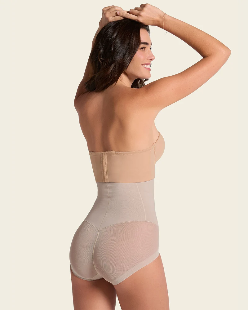 Culotte gainante invisible à taille haute