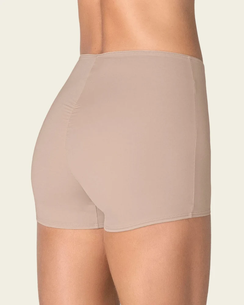 Boxer gainant pour un ventre ferme