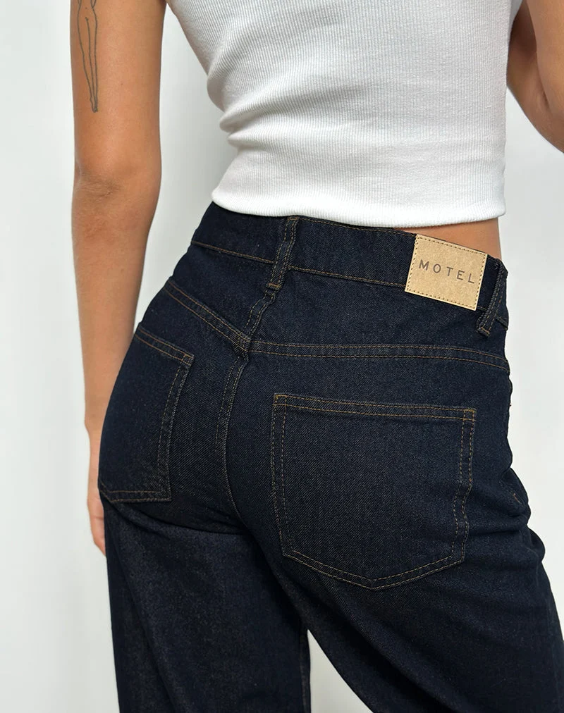 Jean droit à taille moyenne avec revers en Indigo