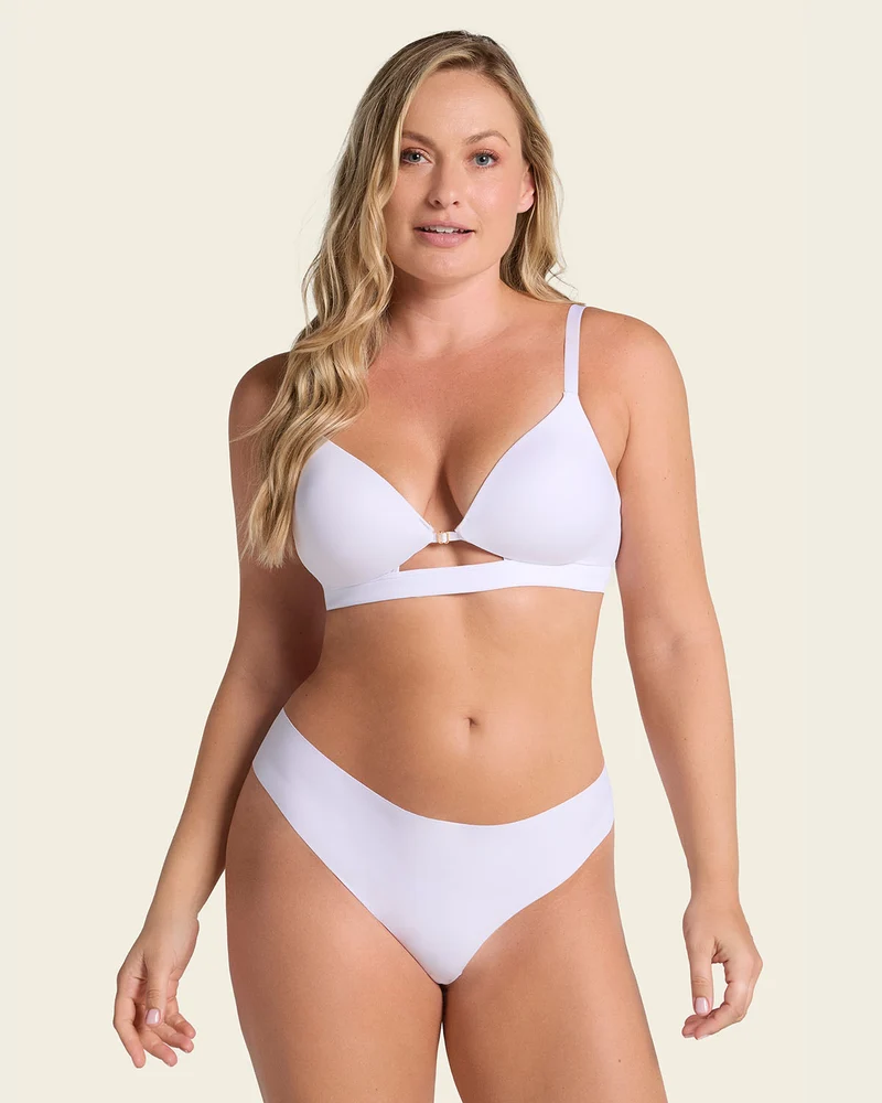 Culotte brésilienne invisible ultra plate sans élastiques et peu de coutures