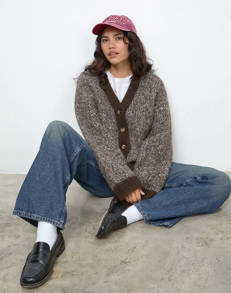 Cardigan en maille surdimensionné Ura en brun et crème