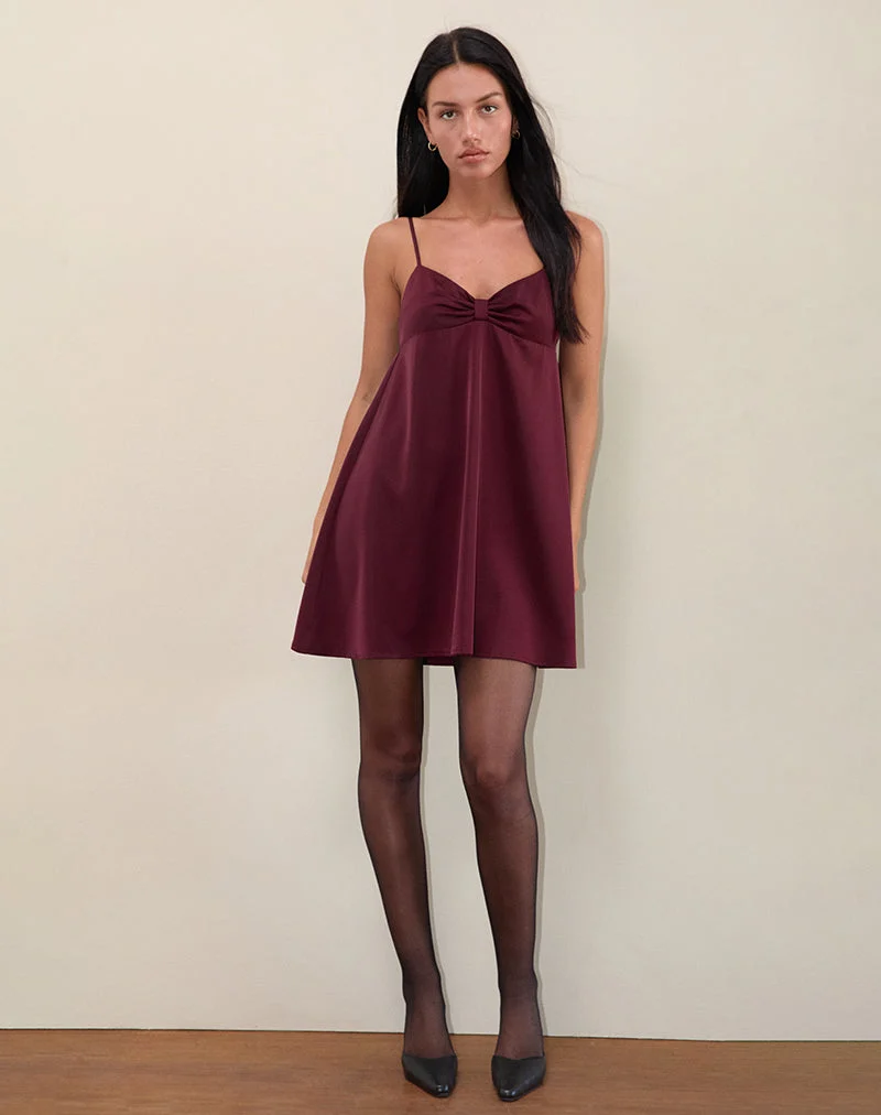 Mini robe glissée Rafaila en satin bourgogne