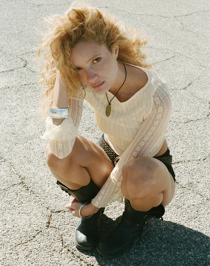 Malakai Long Sleeve Top in Lace Cream (Top à manches longues en dentelle)
