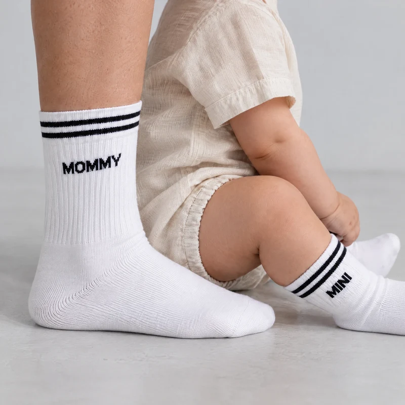 Familiensocken „Mommy, Mommy, Mini“ | Weiß