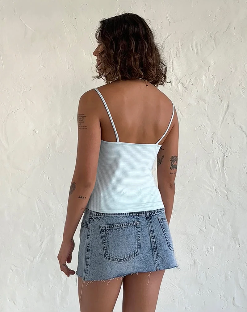 Barlyn Cami Top in Blue and White Stripe (Top Cami Barlyn à rayures bleues et blanches)