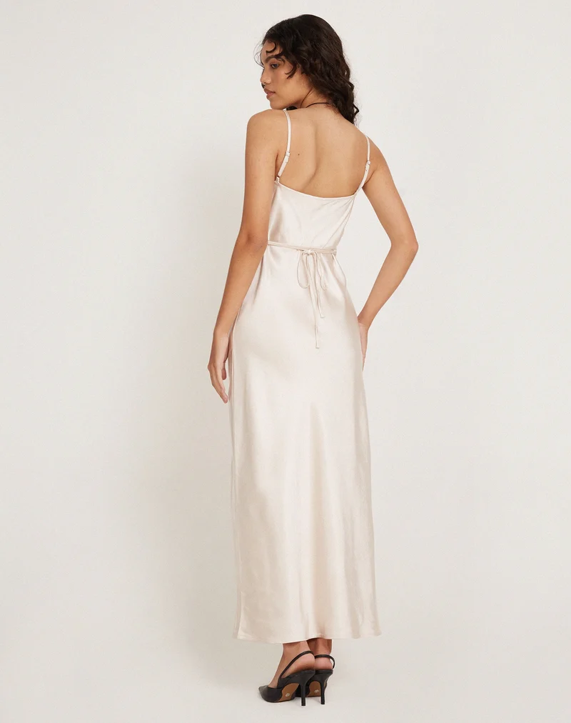 Robe midi Padil en satin ivoire perlé