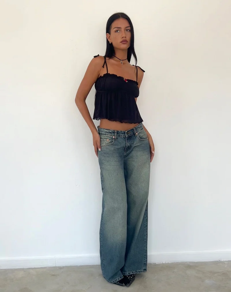 Top Cami Damaris en noir avec bordure noire