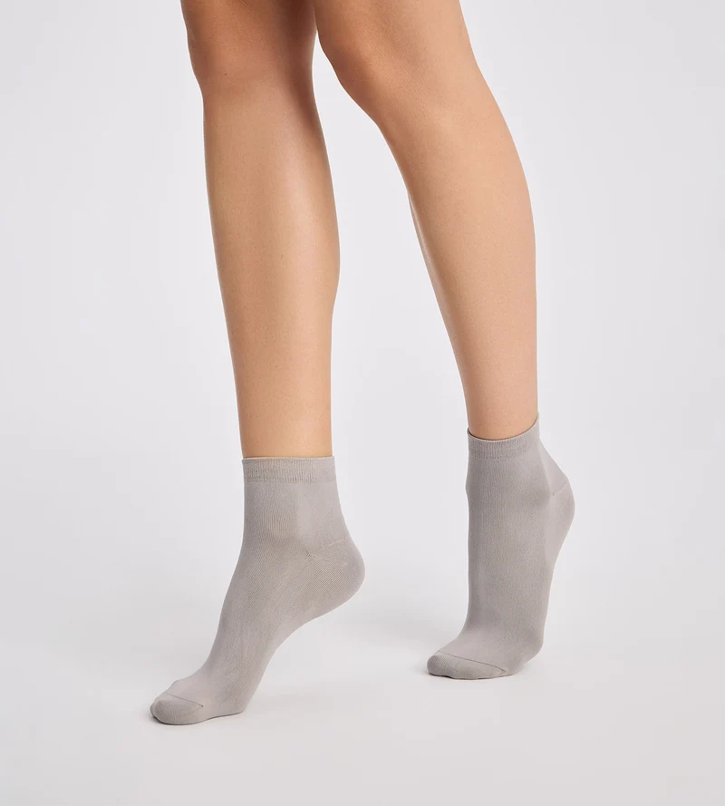 Chaussettes femme lot de 2 paires marine et gris
