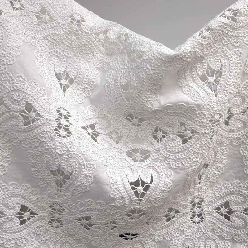 Coton brodé ajouré ornemental | Blanc | Deadstock de fabricant de luxe