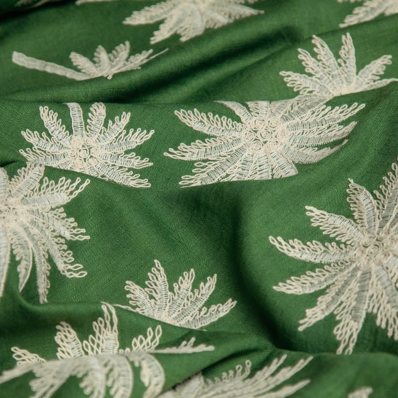 Coton brodé à motifs de palmiers | Vert & ivoire | Deadstock de maison de luxe