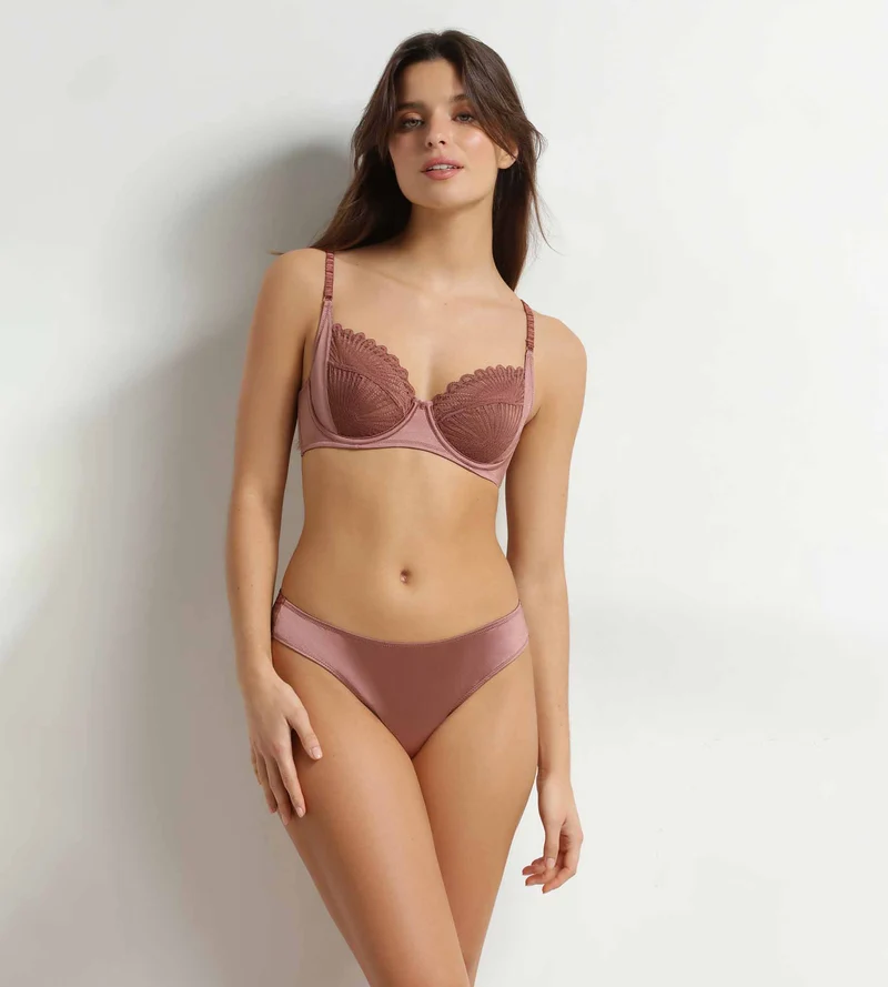 Soutien-gorge full cup à armatures en dentelle Marron Chocolove