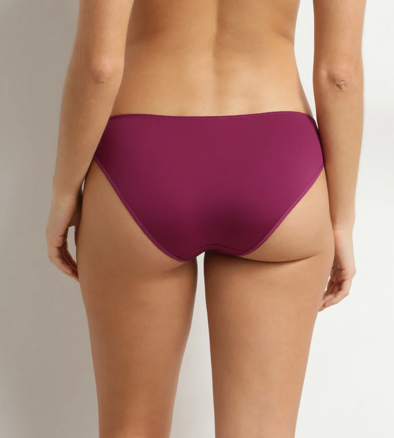 Culotte femme dentelle et résille florale Fruits des Bois Dim Féminine