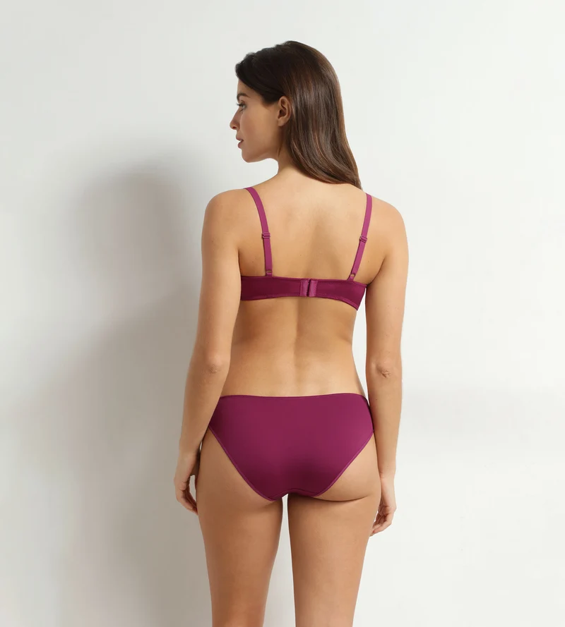 Culotte femme dentelle et résille florale Fruits des Bois Dim Féminine