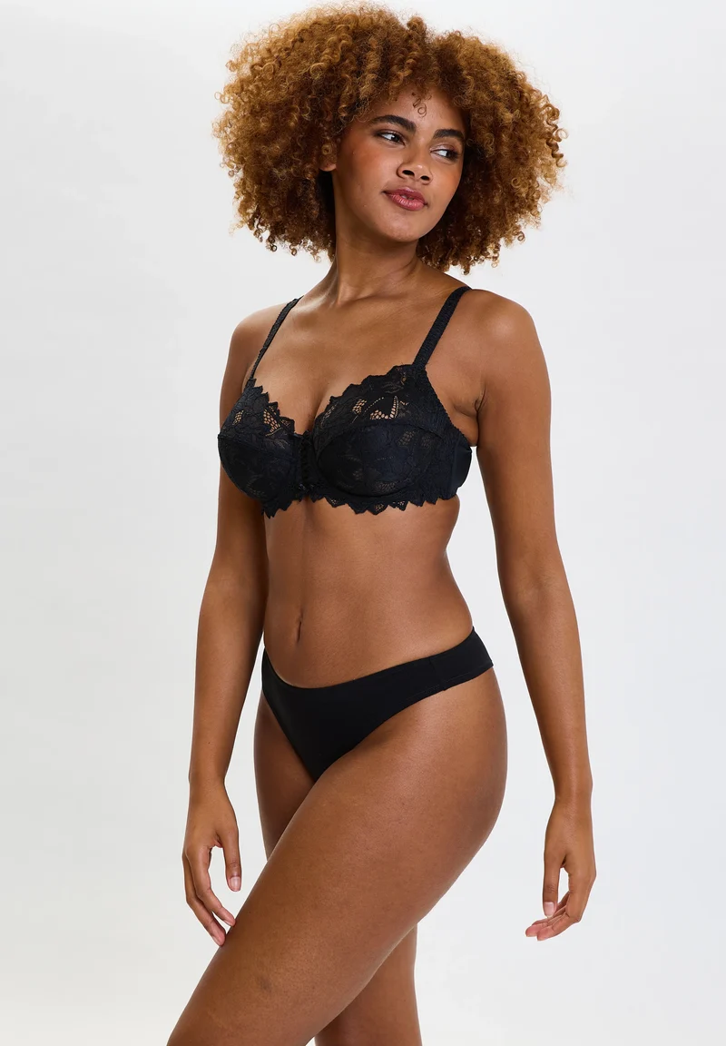 Lot de 3 tangas en coton Subtile Noir, Beige et Ivoire