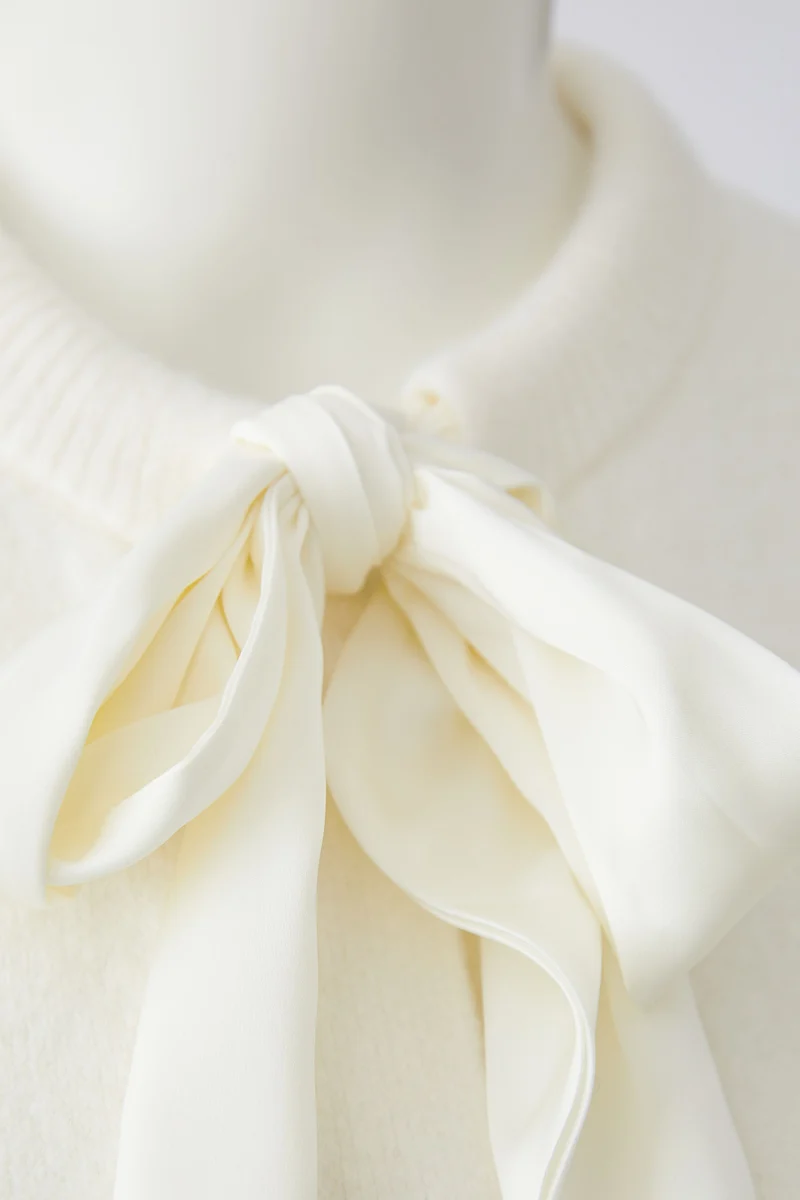 Cardigan élégant à nœud