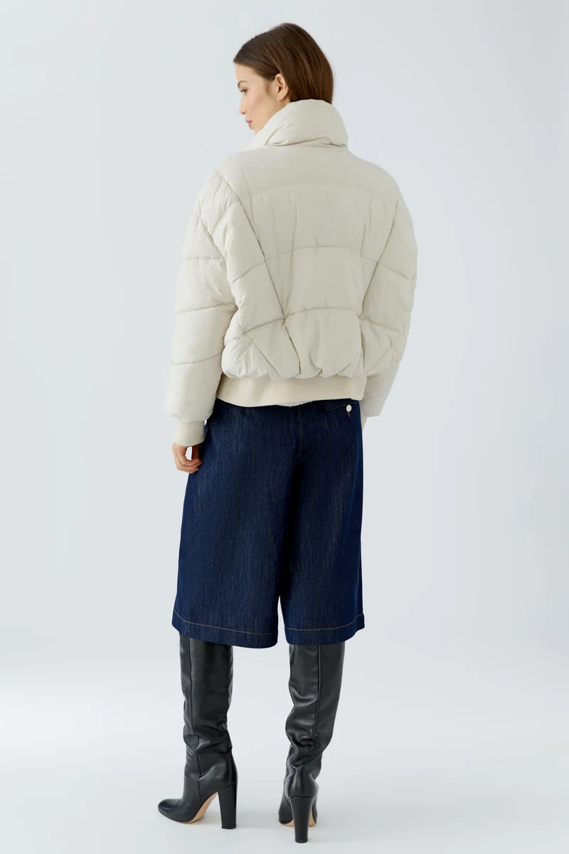 Manteau matelassé à col montant