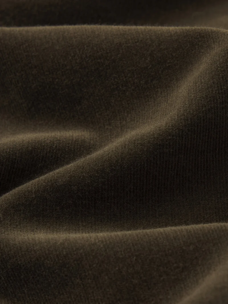 Le slim palazzo modernist en corduroy