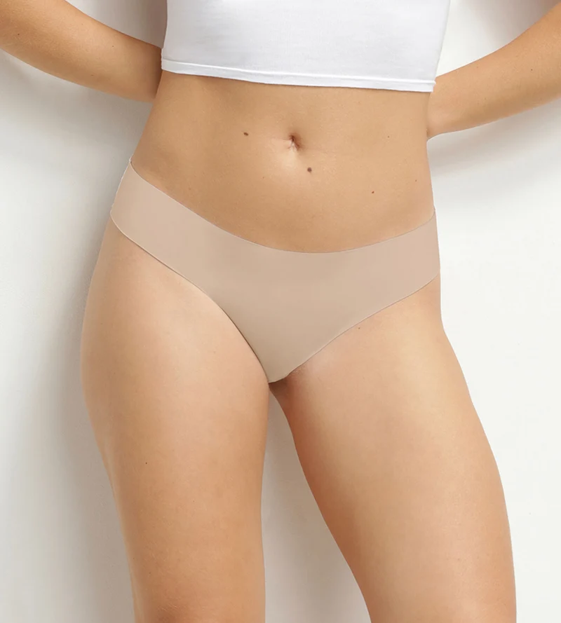 Culotte femme invisible en microfibre Nude Dim