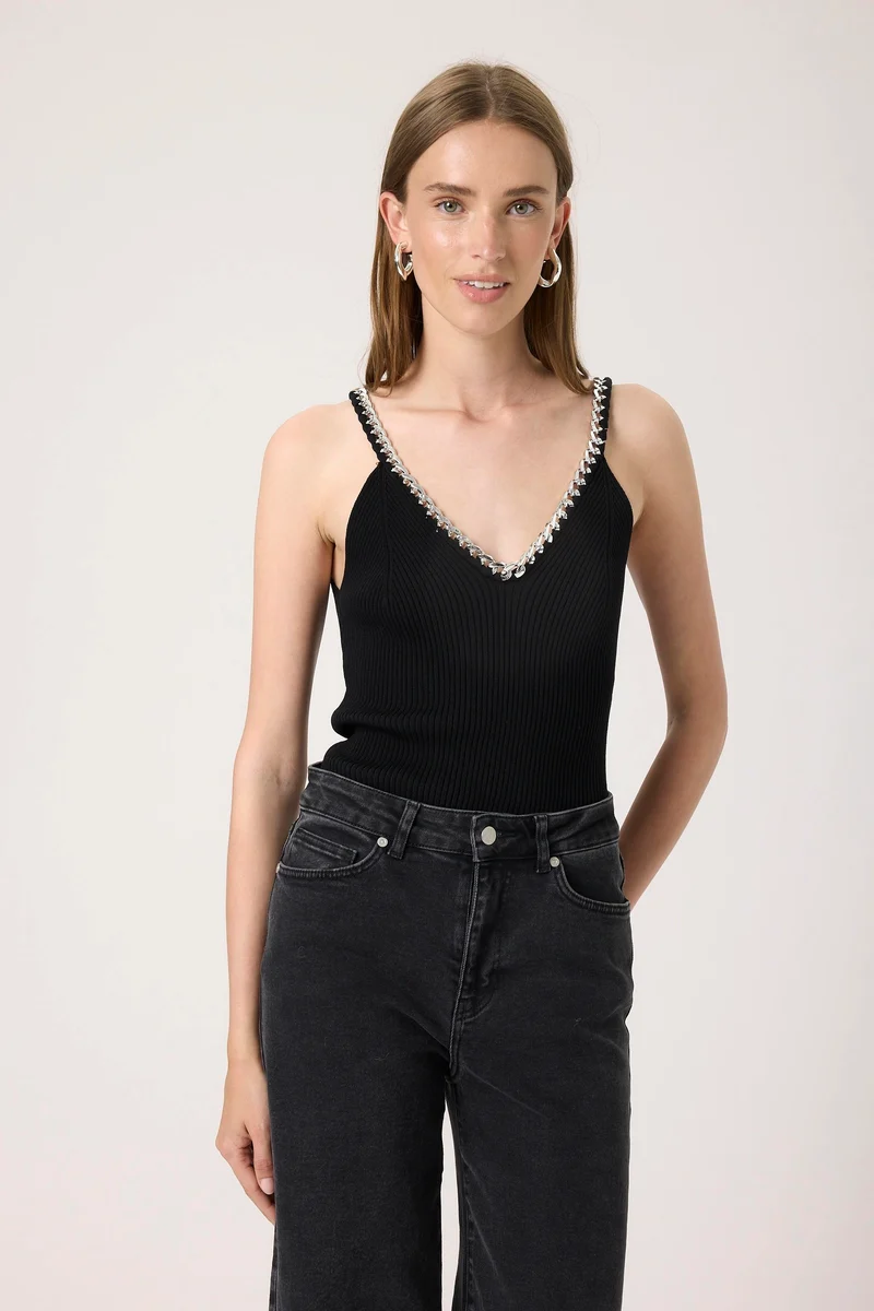 Camisole côtelée avec maillons argentés Mirabel