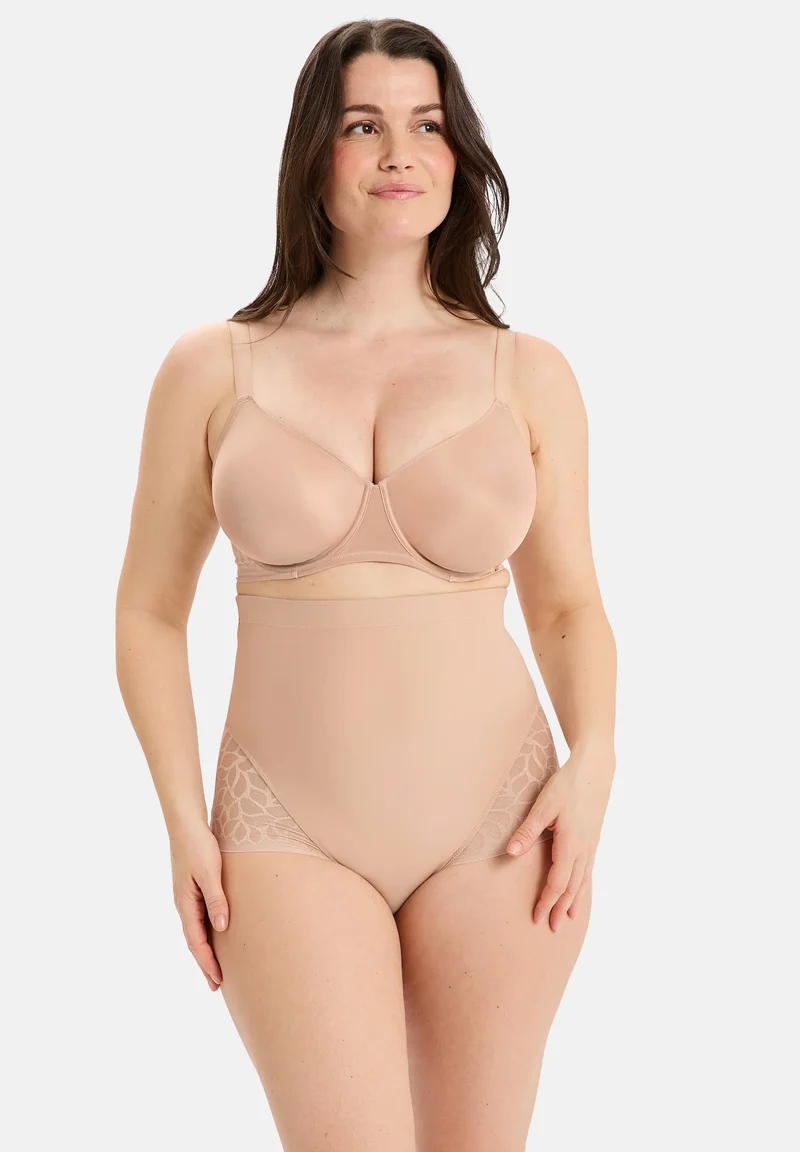 Soutien-gorge minimiseur Perfect curves Blush