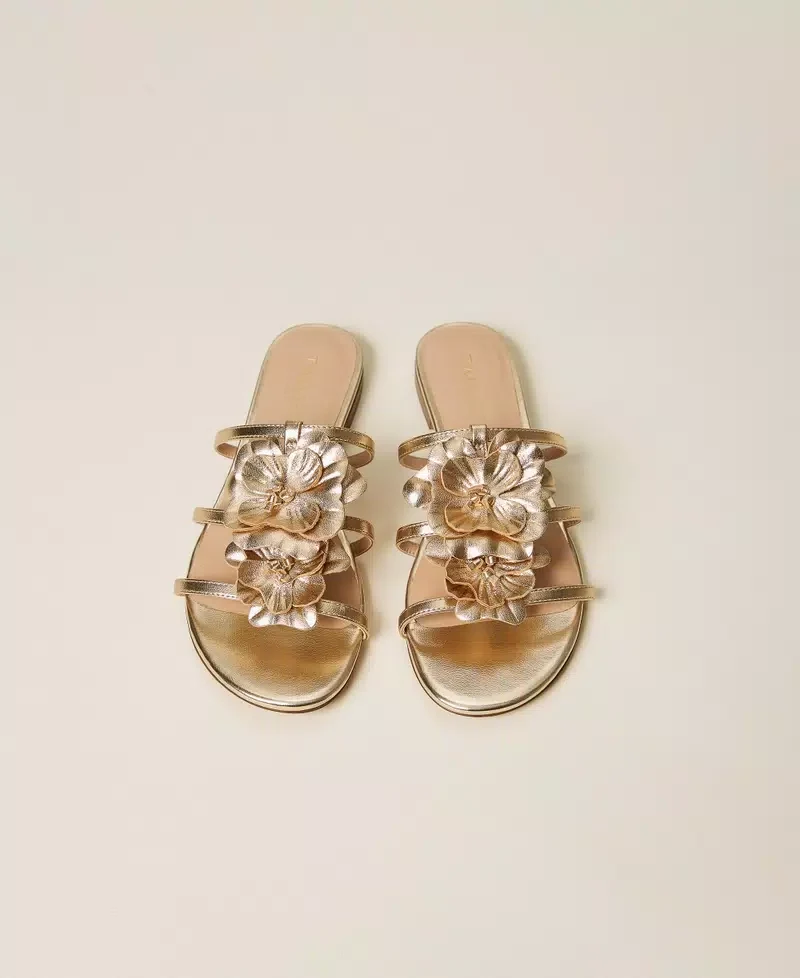 Sandales plates en cuir plates avec fleur
