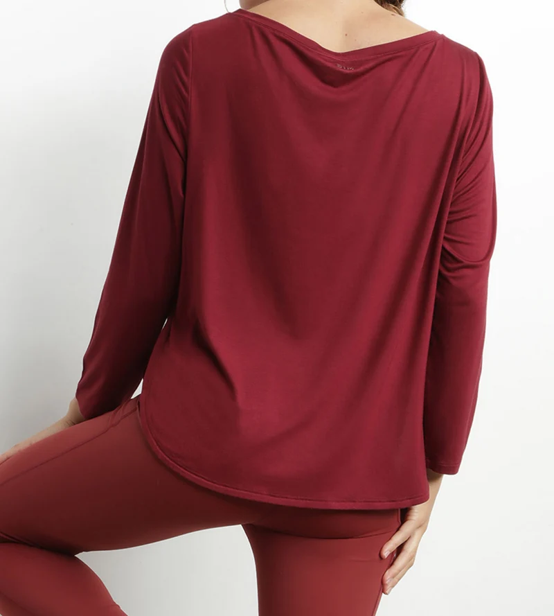Haut de sport femme à col bateau en viscose Bordeaux Dim Move