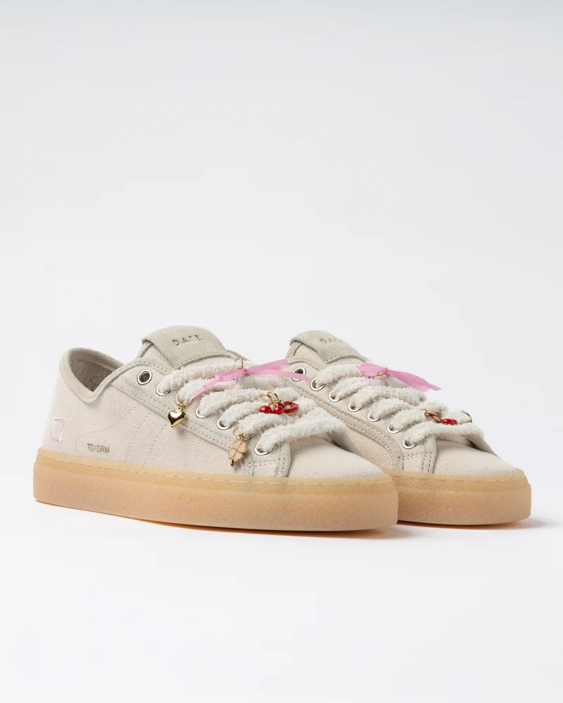 Baskets Dream avec lacets duveteux et breloques