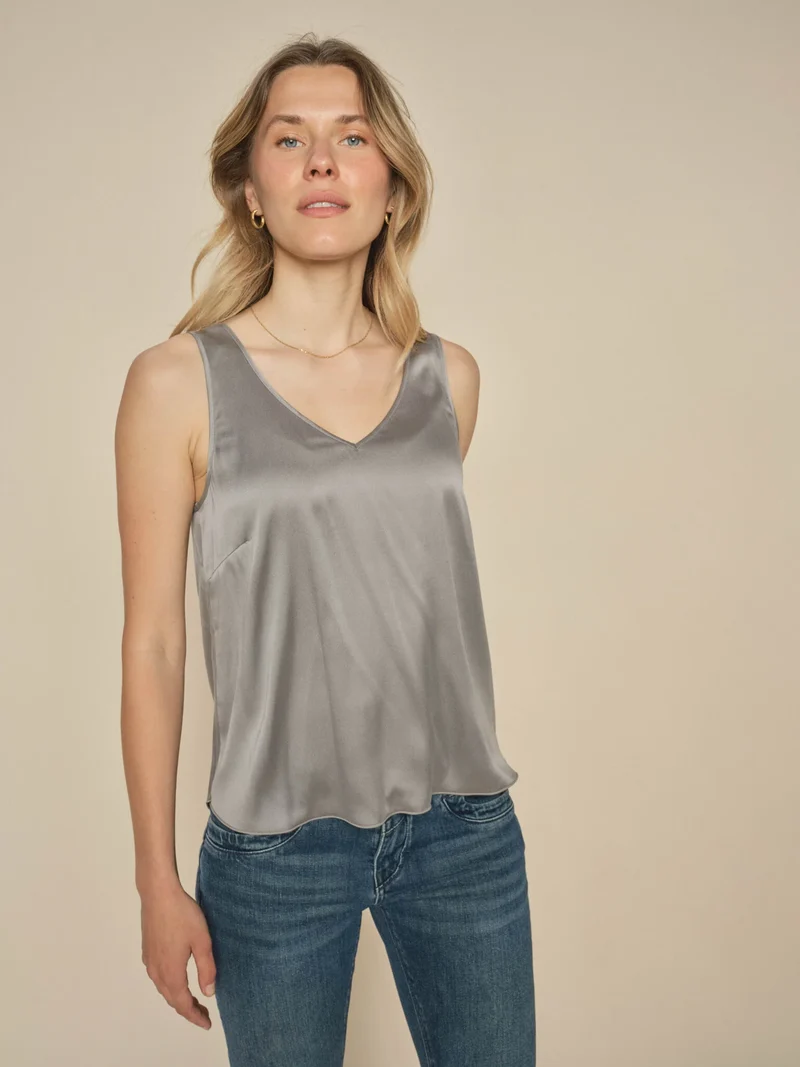 Camisole en soie avec col V Astrid
