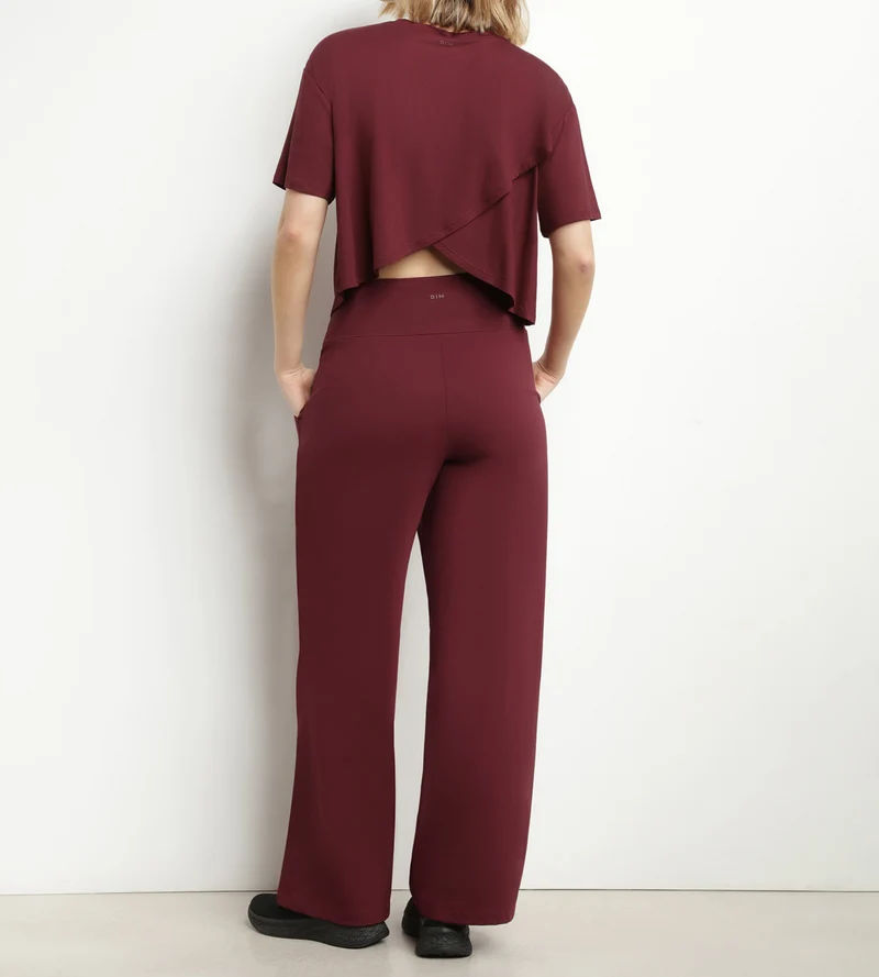 T-shirt de sport femme en viscose Bordeaux avec dos ouvert Dim Move
