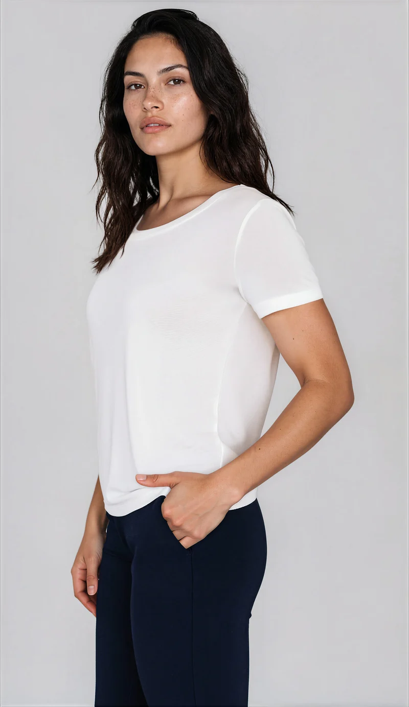 T-shirt Essentiel de base - Blanc cassé ❤️