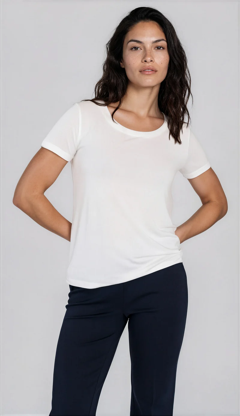 T-shirt Essentiel de base - Blanc cassé ❤️