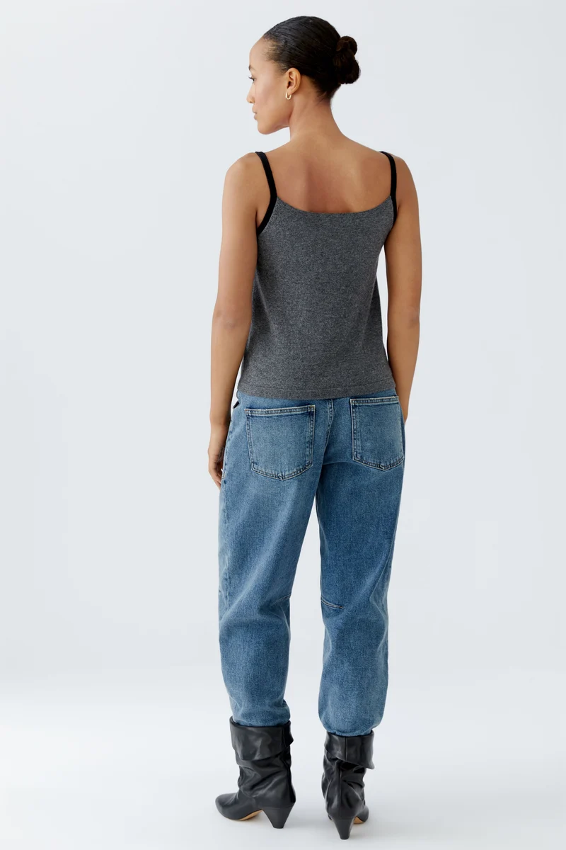 Camisole en mélange de laine à guipure