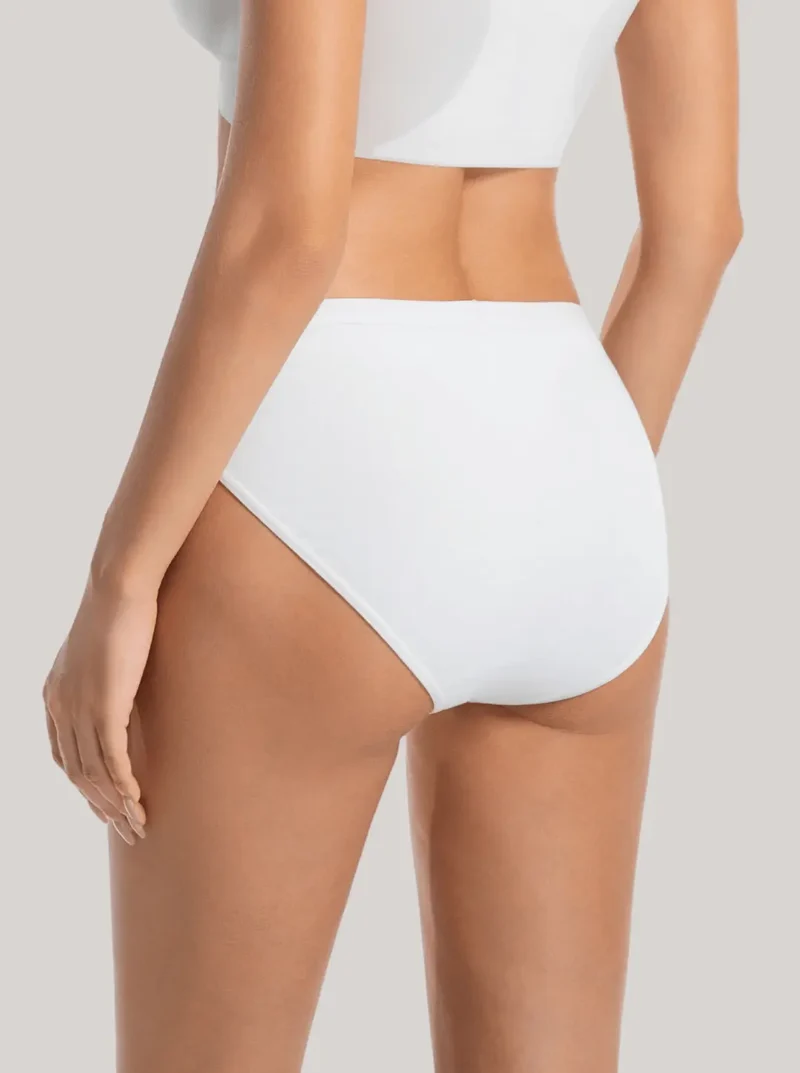 NuSoft String Cheeky