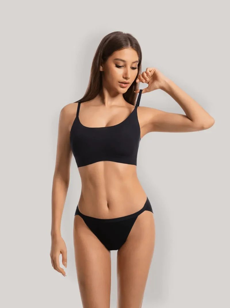 NuSoft String Cheeky