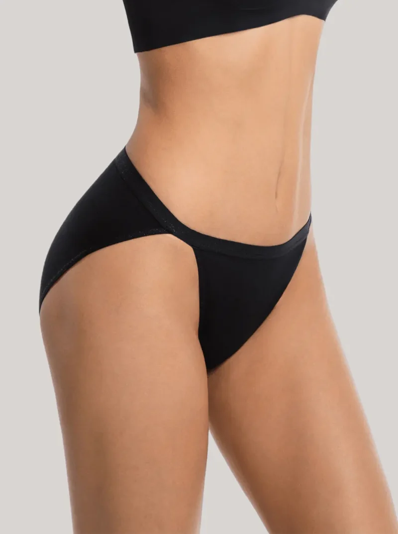 NuSoft String Cheeky