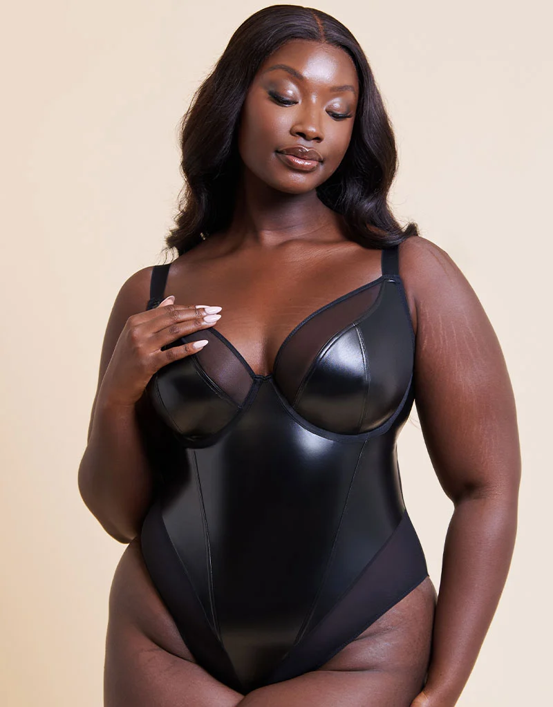 Curvy Kate Rebelle Plunge Body Black