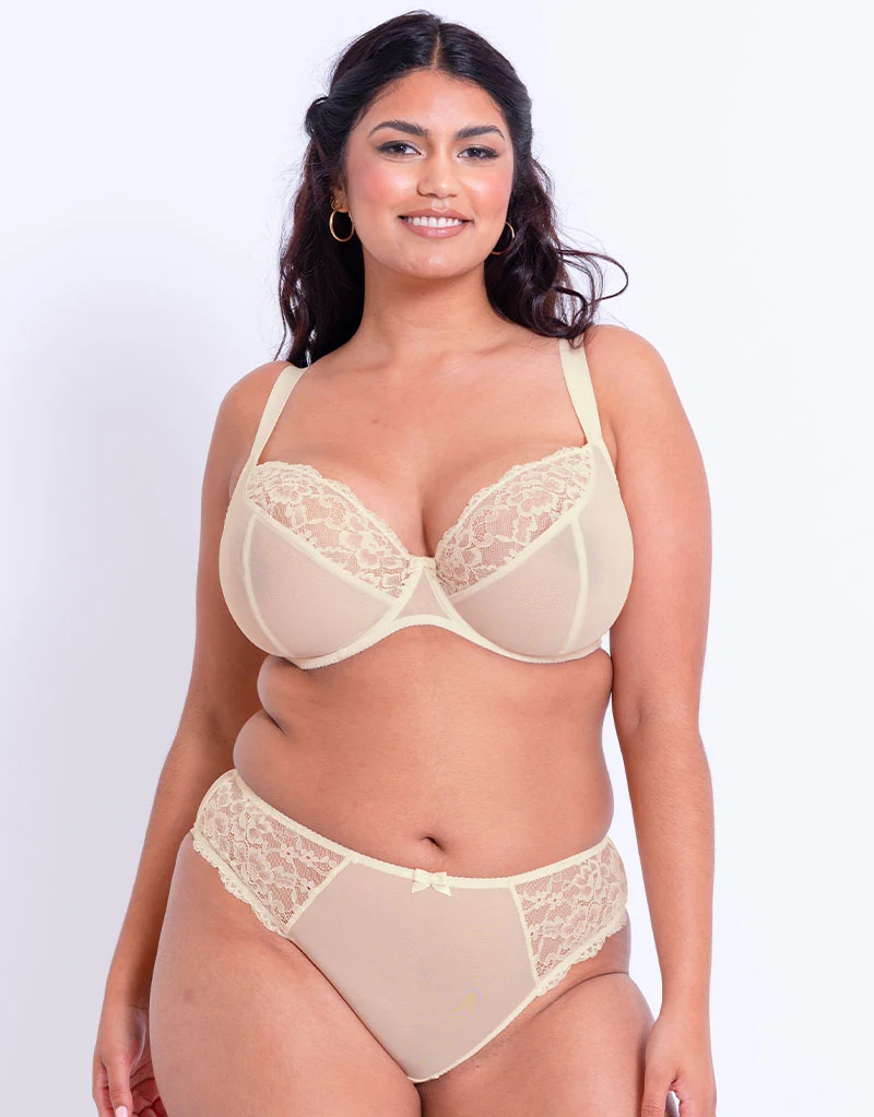 Flirtelle Chloe Plunge Bra Ivory