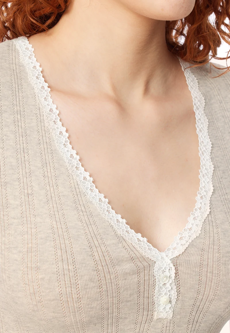 Shirt V-Ausschnitt mit Knopfleiste Grau - Revival Agathe