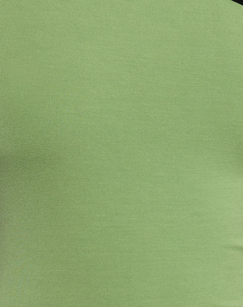 Lenti Asymmetric Top in Sage Green with Black Binding (Top asymétrique Lenti en vert sauge avec des bordures noires)
