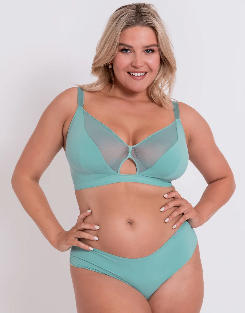 Curvy Kate Get Up and Chill Short Sage