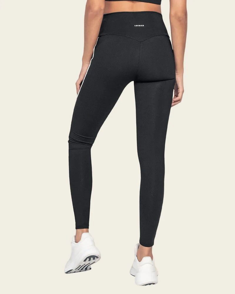 Legging de sport de contrôle avec double couche de tissu à la taille