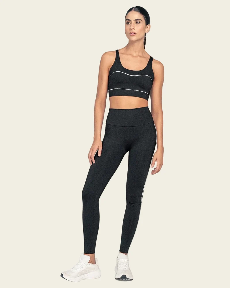 Legging de sport de contrôle avec double couche de tissu à la taille