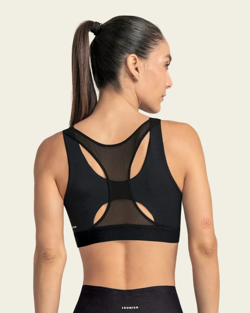 Haut de sport à dos athlétique avec détails en tulle