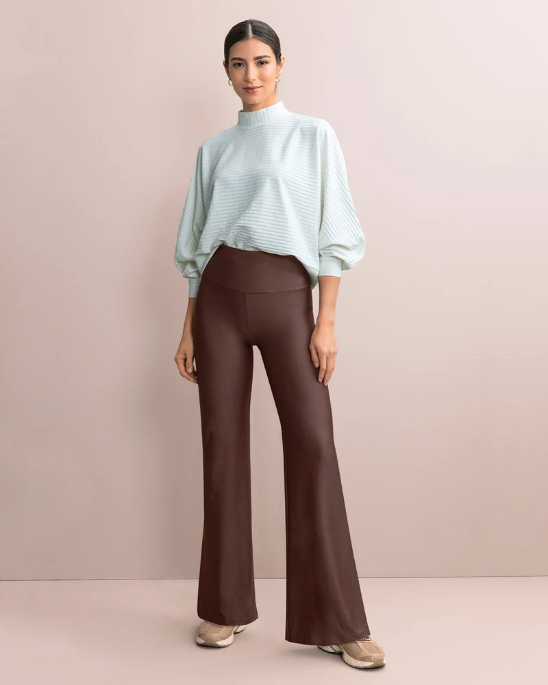 Legging évasé taille haute galbant