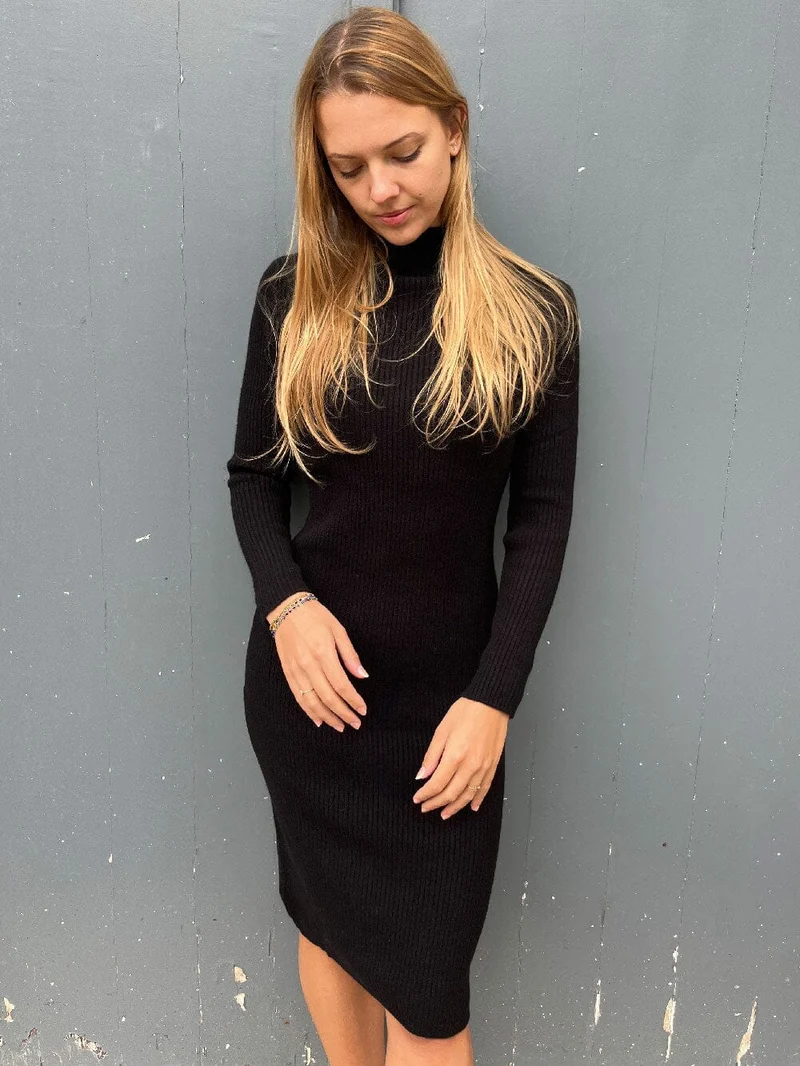 Robe Pull Col Roulé - Celestine