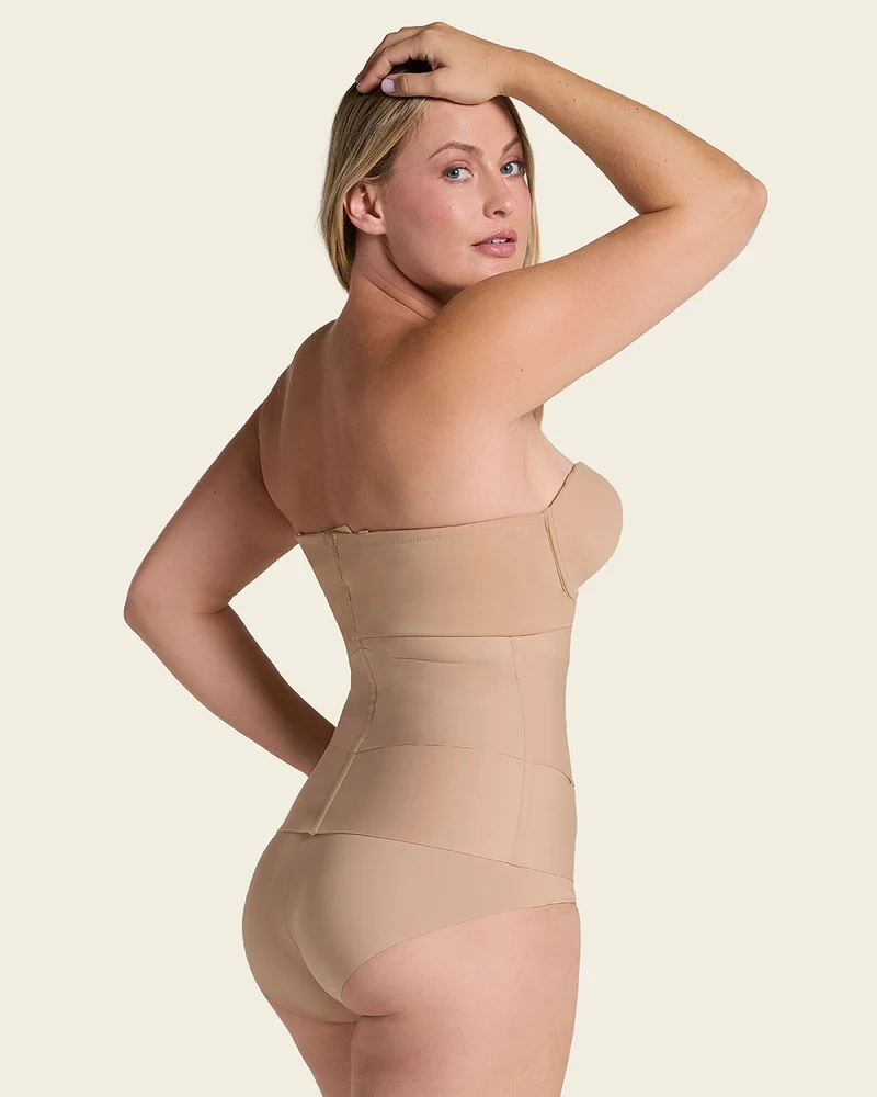 Ceinture abdominale à contrôle modérée avec bandes anatomiques