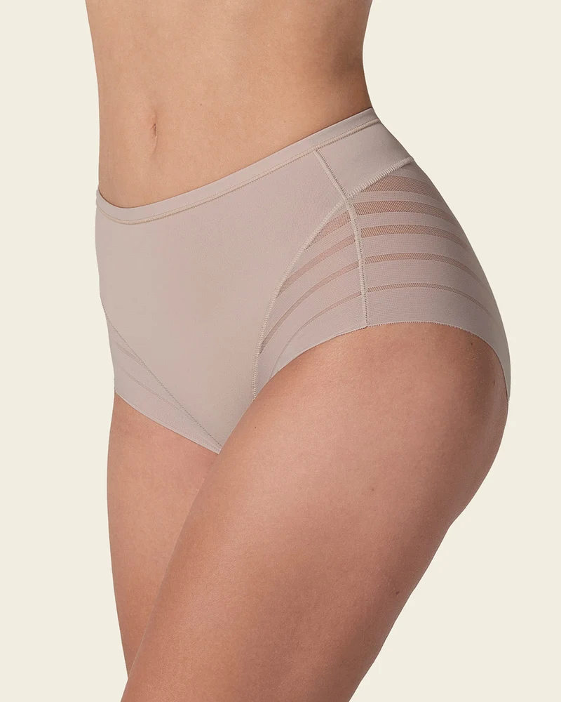 Culotte gainante classique avec contrôle du ventre et bandes de tulle