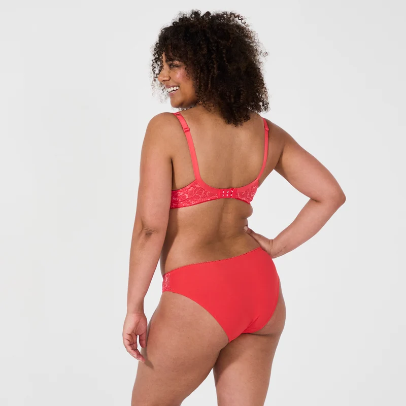Slip rouge Luccia