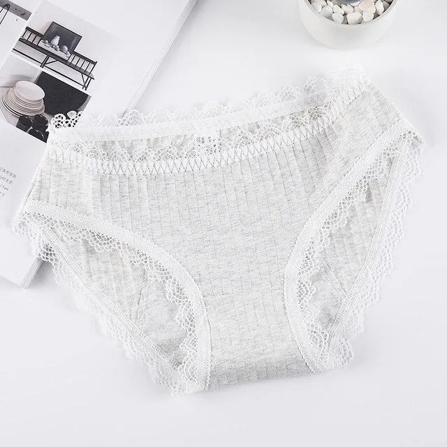 Sexy Women Lace Panties Leak Proof Menstrual Briefs Cotton Physiological Underwear Period Waterproof Pants Seamless Lingerie New