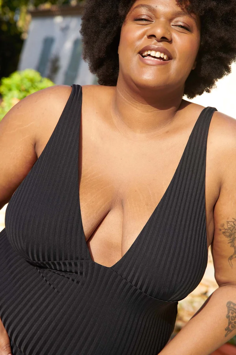 Maillot 1 Pièce Décolleté - Noir